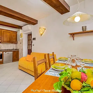 ca-da-derna-terre-marine.hotelitalianriviera.com/